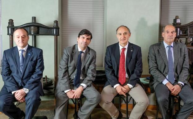 Consolidar plantillas y avanzar en la investigación, retos de los aspirantes a rector de la UVA