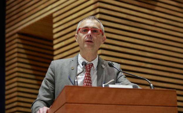 Rivero reivindica la tradición humanística como valor para afrontar los desafíos del mercado laboral