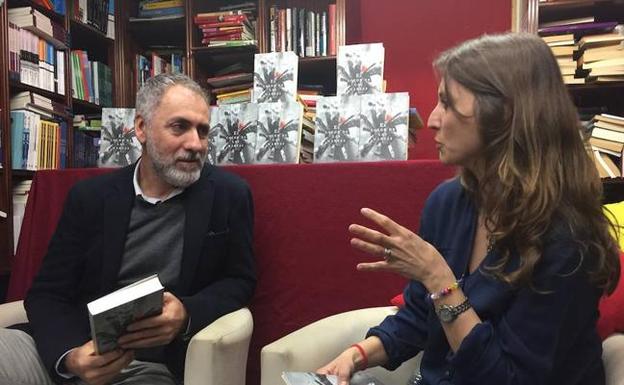 «Lo que me hace seguir escribiendo es vivir momentos como el de hoy»