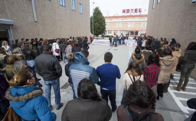 Los sindicatos piden a Lindorff despidos voluntarios por el ERE