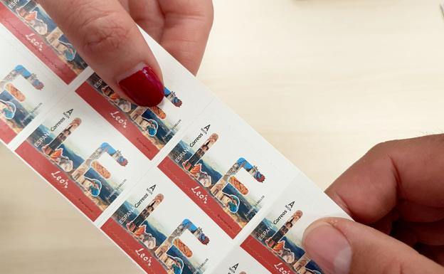 El error de Correos dispara el éxito del sello conmemorativo de León y alcanza las 4.000 unidades en un día