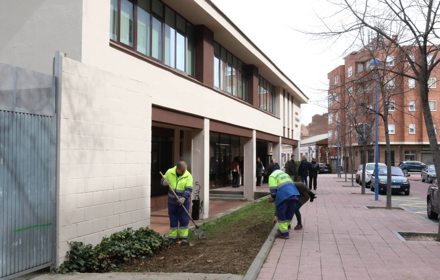 Inauguración del nuevo centro de atención a personas con párkinson en Pajarillos