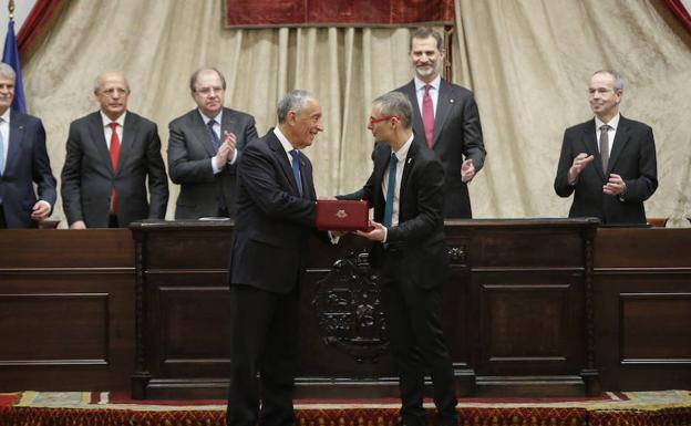 Portugal condecora a la Universidad para engrandecer su VIII Centenario