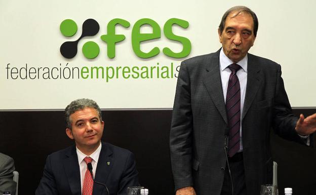 La Diputación premia a Calvo Ortega, una de las figuras clave de la Transición