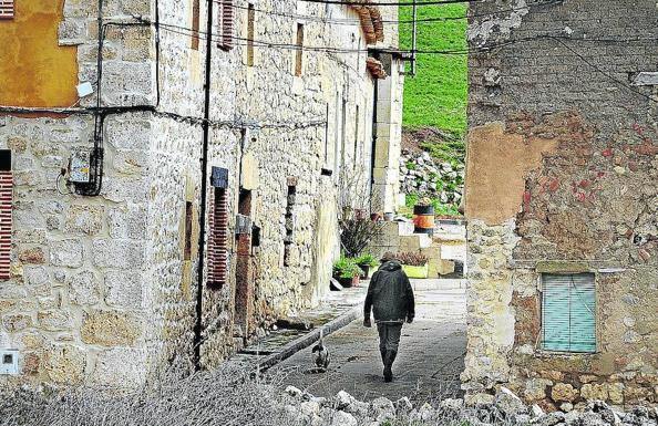 Toma la Palabra insta a la Diputación a ofrecer viviendas para recuperar los pueblos
