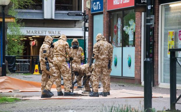 May afirma que Salisbury, donde fueron envenenados los Skripal, es «seguro»