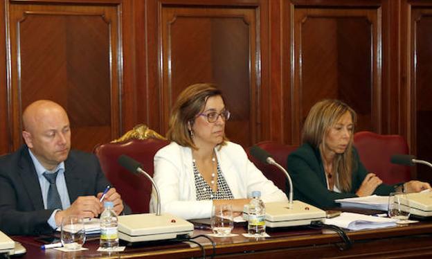 La Diputación amplía en 300.000 euros el dinero para mejorar carreteras