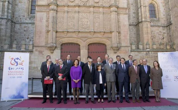 El VIII Centenario pierde difusión mundial al no divulgar las embajadas españolas su logotipo