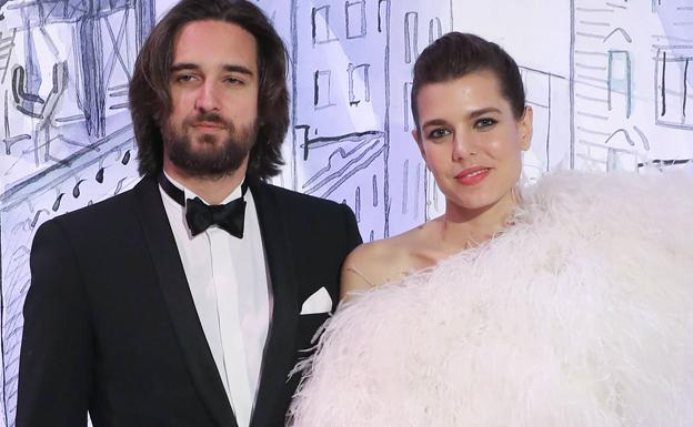 Carlota Casiraghi y Dimitri Rassam aplazan su boda