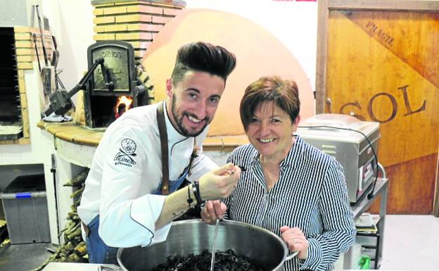 Orgullo de madre en los fogones
