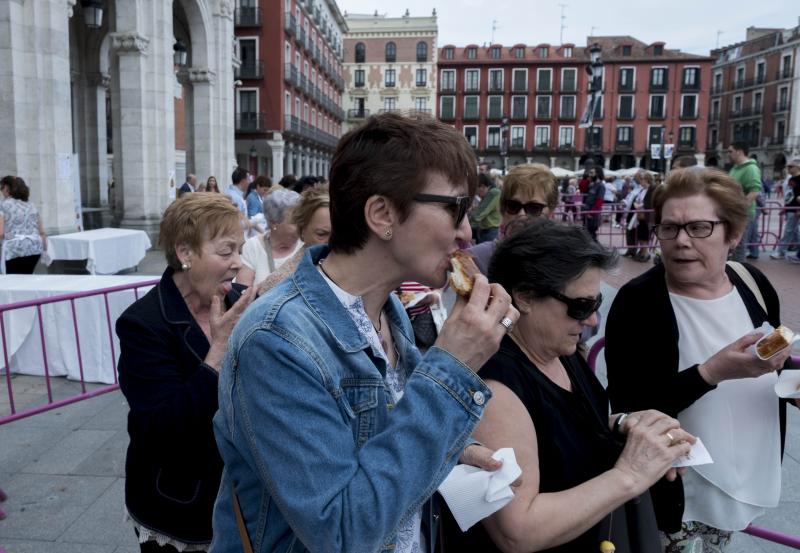 Reparto de la Corona de San Pedro