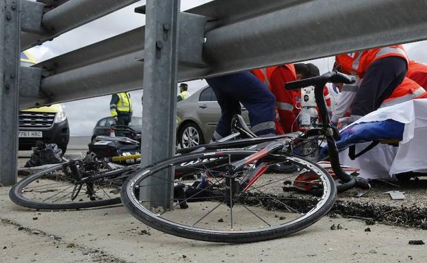 Piden entre 3 y 5 años al camionero que mató a un ciclista e hirió a otro en la Ronda Exterior de Valladolid