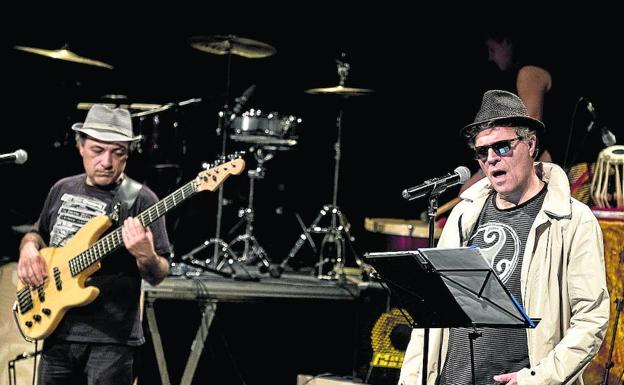 «Ahora nos reímos un poco de nosotros mismos», afirma el bajista y voz de Los Nadie