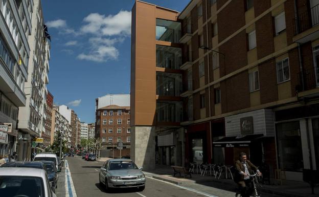 El Tribunal Superior de Justicia avala la solución de los ascensores separados de las fachadas