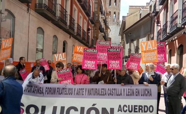 Afectados de Fórum y Afinsa se manifiestan en Valladolid 12 años después de la intervención