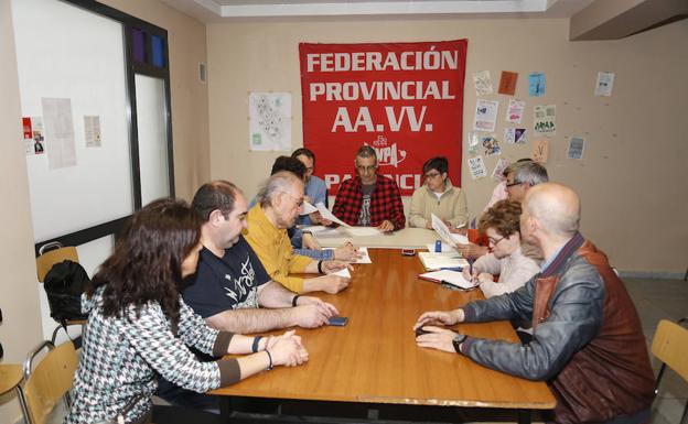 Mayte Rodríguez releva a Óscar Martín al frente de la Federación de Vecinos de Palencia