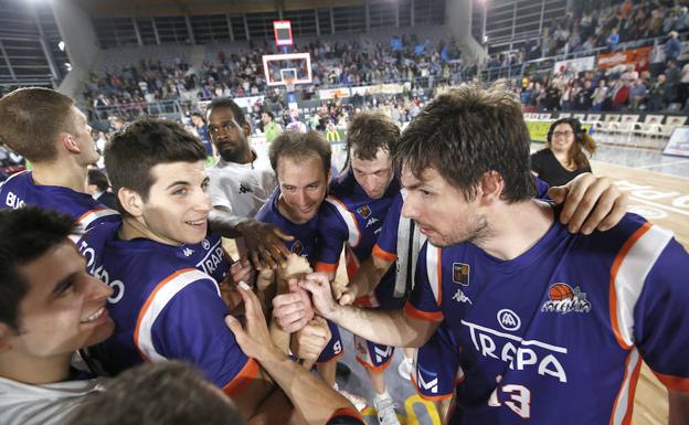 Sigue aquí en directo el partido entre el Chocolates Trapa Palencia y el Unión Financiera Oviedo