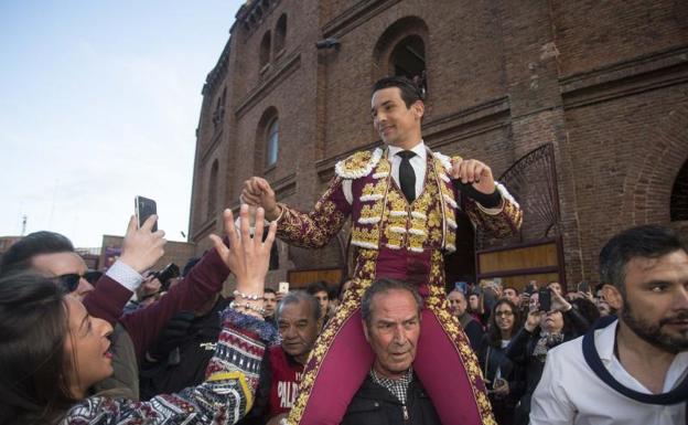 Manzanares vence y convence en Valladolid