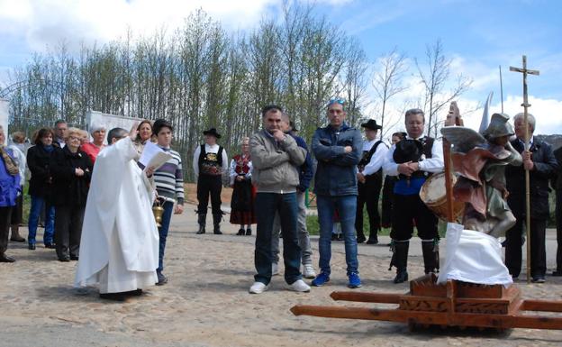 Bendición de campos por San Miguel en Monforte y San Miguel de Robledo