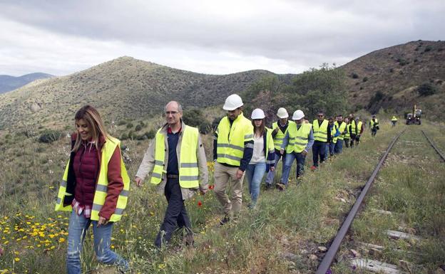 La vía de La Fregeneda estará disponible para el turismo a partir de otoño
