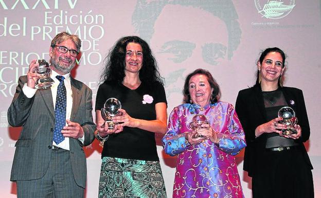 La corresponsal en Jerusalén Cristina Sánchez gana el Premio Cirilo Rodríguez