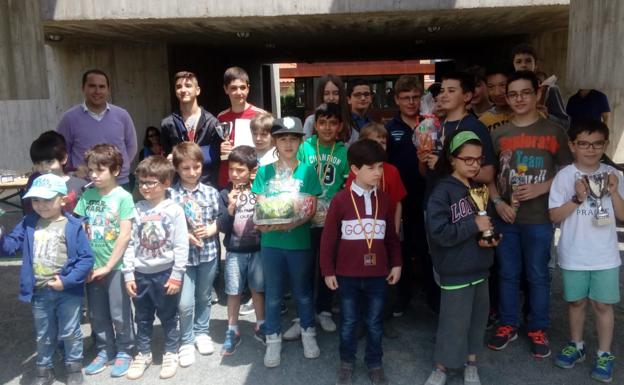 Éxito de participación en el I Campus de Ajedrez de Doñinos de Salamanca