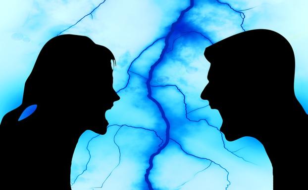 Puesto a disposición judicial en La Bañeza por incitar al odio y la violencia contra las mujeres en Twitter