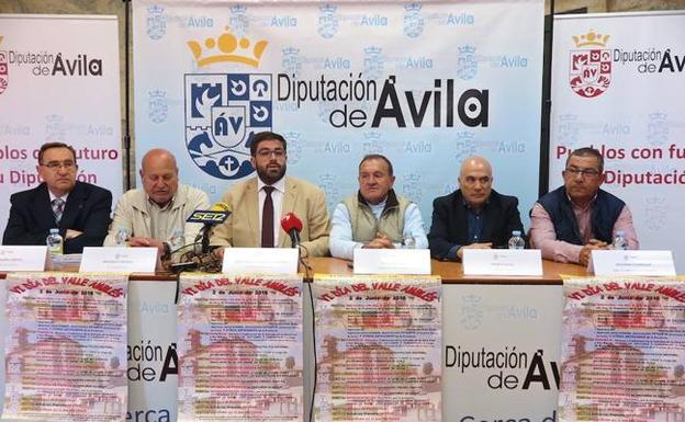 Tornadizos se viste de fiesta para unir a treinta municipios