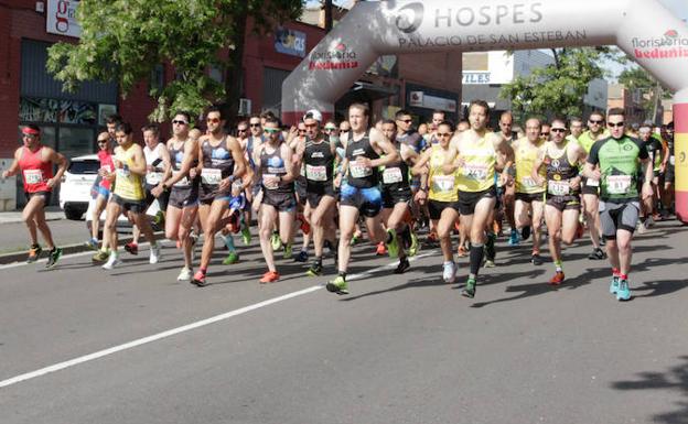 Gorka Lucena y Lourdes Lobato vencen en el XXI Cross Policía Local de Salamanca