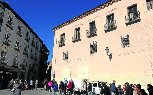 El teatro Cervantes, entre las obligaciones del Gobierno de Pedro Sánchez con la ciudad