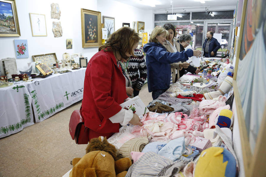 XVI Mercadillo Solidario de la AECC de Palencia