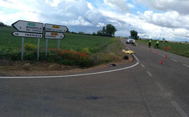 Un ciclista que recorría el Camino de Santiago fallece arrollado por un coche en Palencia
