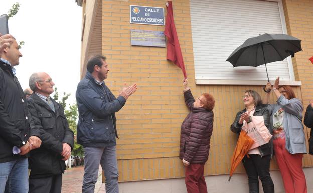 Inauguración de la calle que homenajea al presidente de la Asociación Vecinal barrio Belén