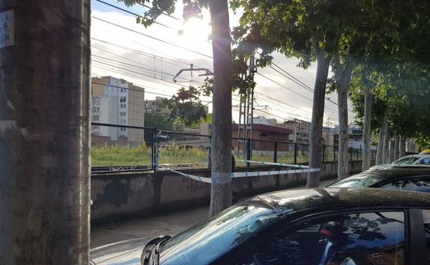 Disuaden por la fuerza a un hombre que estaba en las vías cuando se aproximaba un tren en Palencia