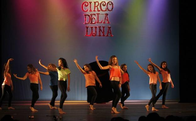 Danza en Palencia para celebrar el fin de curso
