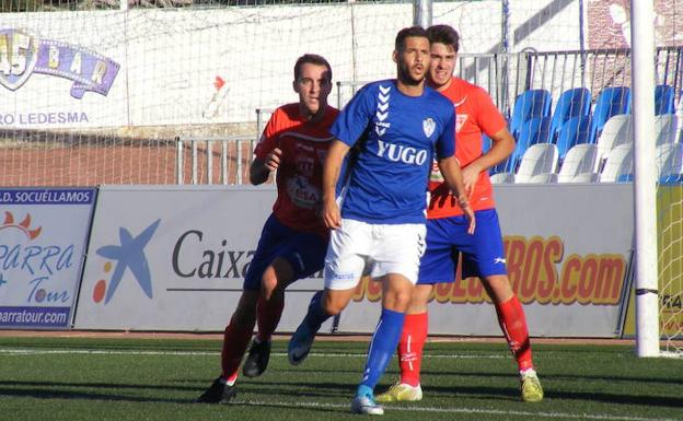 Megías: «Muchos de los jugadores de Unionistas serían titulares en Segunda B»