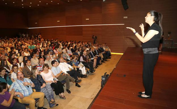 Cocemfe lanza una campaña para mirar «con los ojos de la igualdad y la solidaridad»