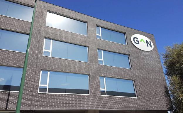Grupo Norte busca 20 costureras industriales y 50 teleoperadores en Valladolid