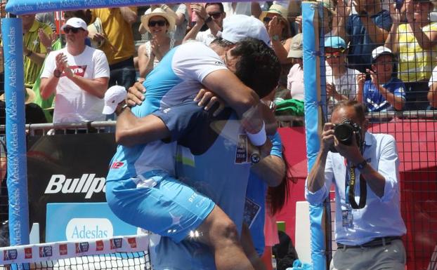 Alejandro Galán y Mati Díaz ganan en Valladolid su primera prueba del World Padel Tour