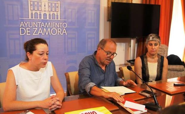 El Soho de la Zona T saca de nuevo los productos de los comercios a la calle