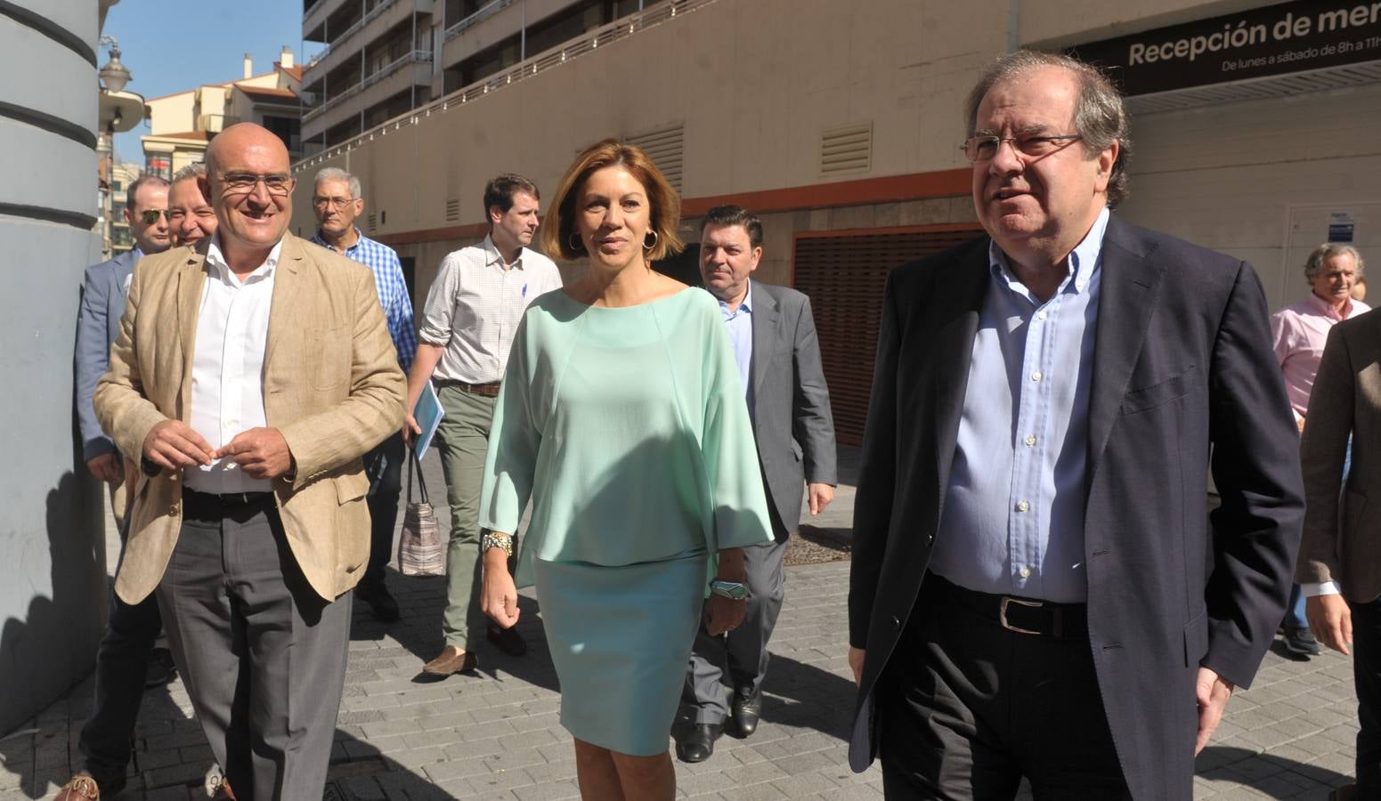 Dolores de Cospedal mantiene un encuentro en Valladolid con afiliados y simpatizantes