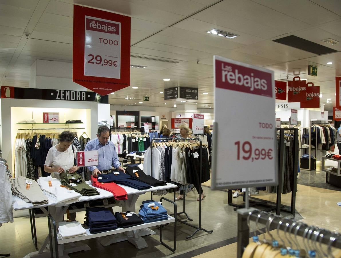 Comienzan las rebajas de verano en Valladolid