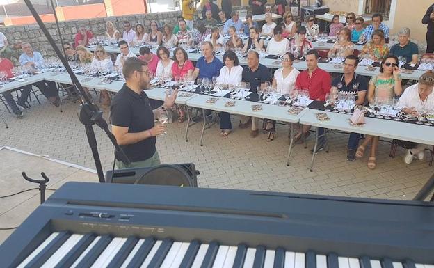 Cata, jazz y gastronomía, trío de éxito en Fuensaldaña