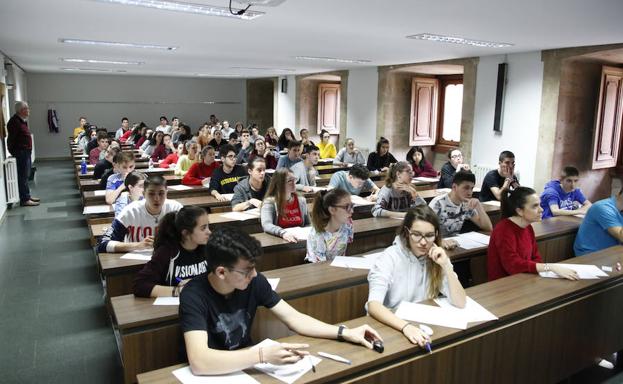 La EBAU de julio inicia hoy sus pruebas para 601 alumnos en el distrito académico de la USAL