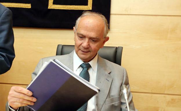 José María Leal destaca que tratar a Arribas «como a un cliente más venía en la ley de cajas»