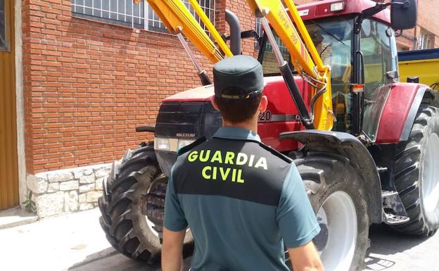 Detenidos dos menores por destrozos en seis vehículos en Fresneda de Cuéllar