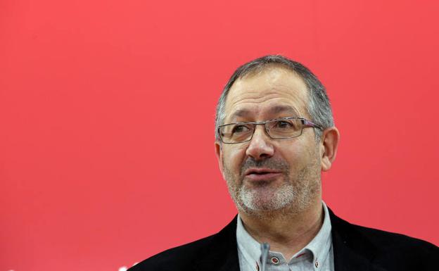 El PSOE registra el cese de Llamas del grupo en la Diputación y suspende su asignación