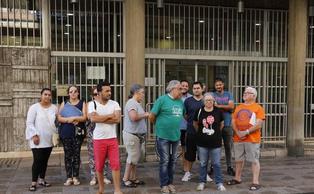 Los afectados por la hipoteca en Palencia piden ayuda para cinco familias
