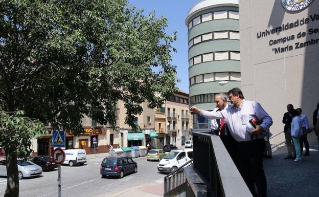 La urbanización de la zona de la Universidad contempla aceras más anchas