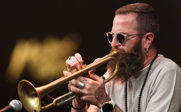 Avishai Cohen abre este martes el Universijazz con su unión jazz-rock